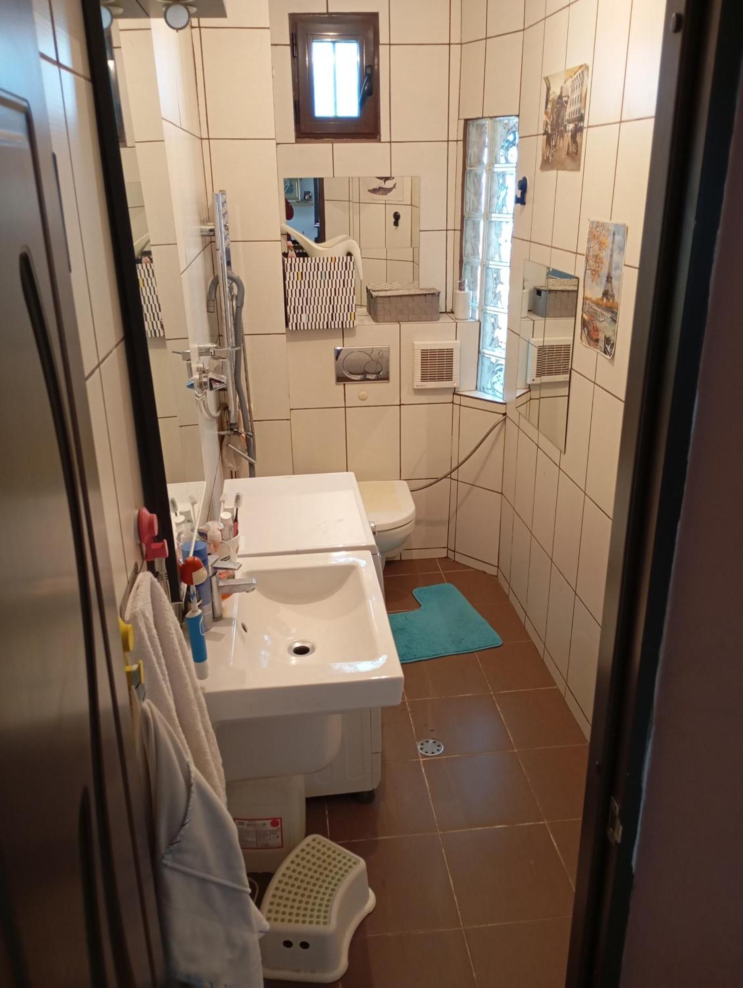 New Spacious Villa! 부쿠레슈티 외부 사진